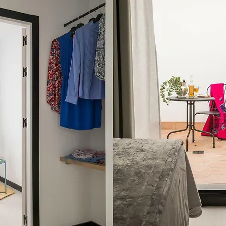 Apartamento Feria Pool & Luxury Sevilla