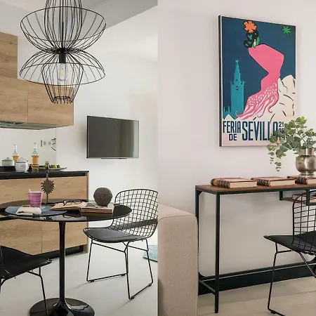 Feria Pool & Luxury Apartamento *